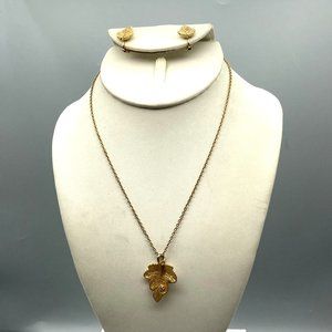 Vintage Avon Radiant Leaf Parure, Matching Set with Gold Tone Chain Pendant Neck